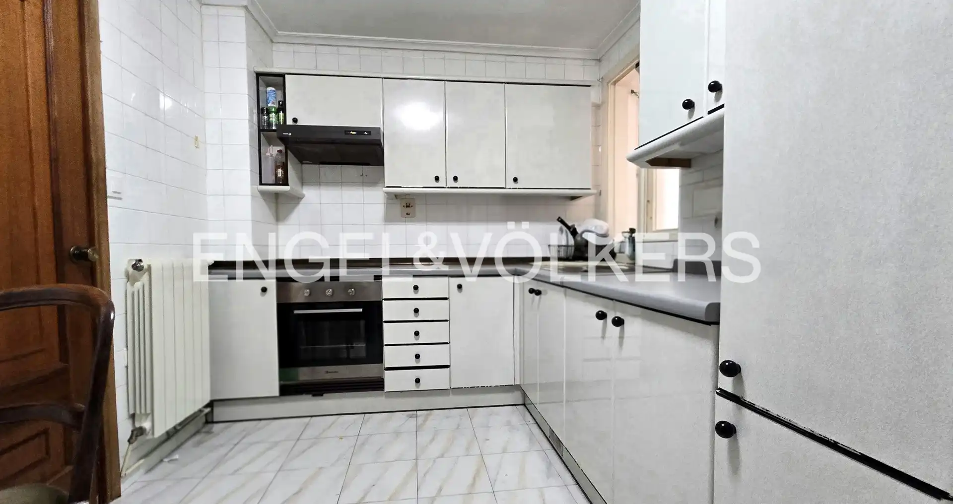 Kitchen of Flat for sale in Vigo   with Heating, Parquet flooring and Terrace