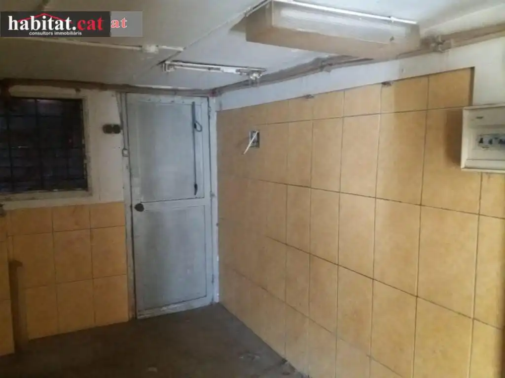 Local comercial en venda a Centre, imagen 4