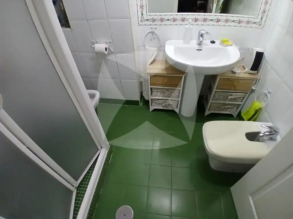 Bany de Casa o xalet en venda en Badajoz amb Aire condicionat, Jardí privat i Terrassa