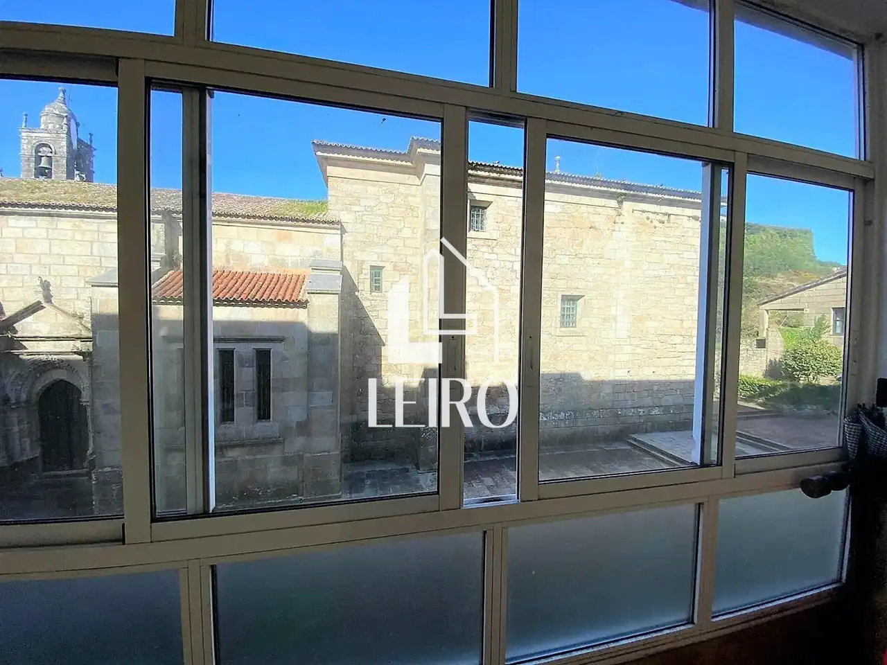 Vista exterior de Piso en venta en Vilagarcía de Arousa con Calefacción