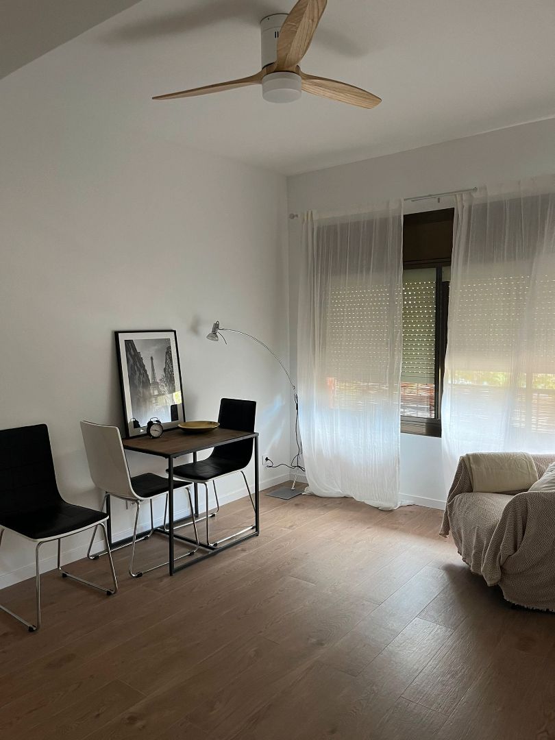 Bedroom of Flat to rent in  Barcelona Capital  with Heating, Oven and Microwave