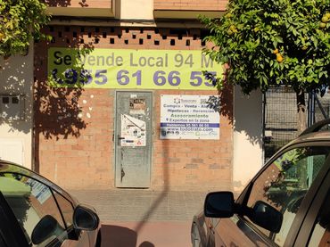 Business premises for sale in Avenida Blas Infante 86