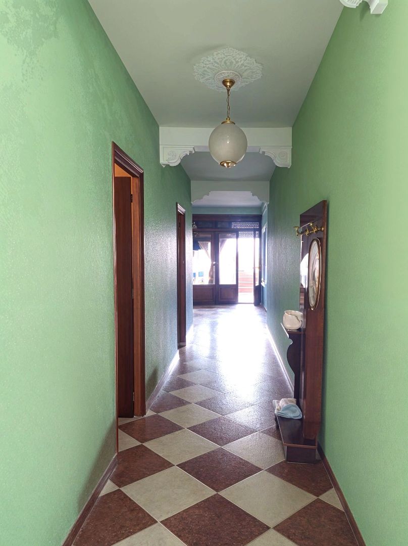 House or chalet for sale in Guareña  with Air Conditioner and Terrace