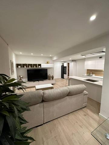 Piso en Venta en Calle de Juan XXIII en Gran Via