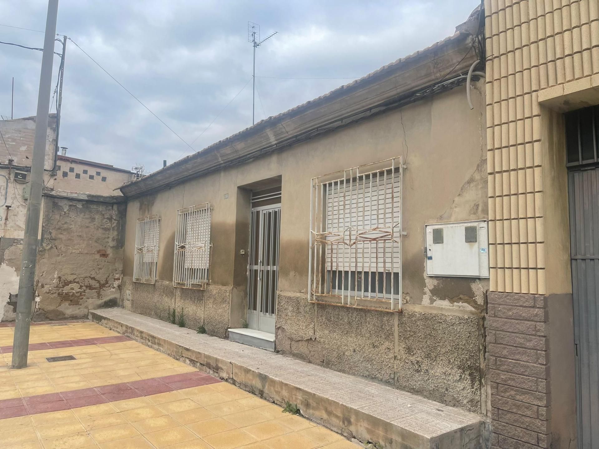 Vista exterior de Casa o xalet en venda en  Murcia Capital amb Jardí privat i Traster