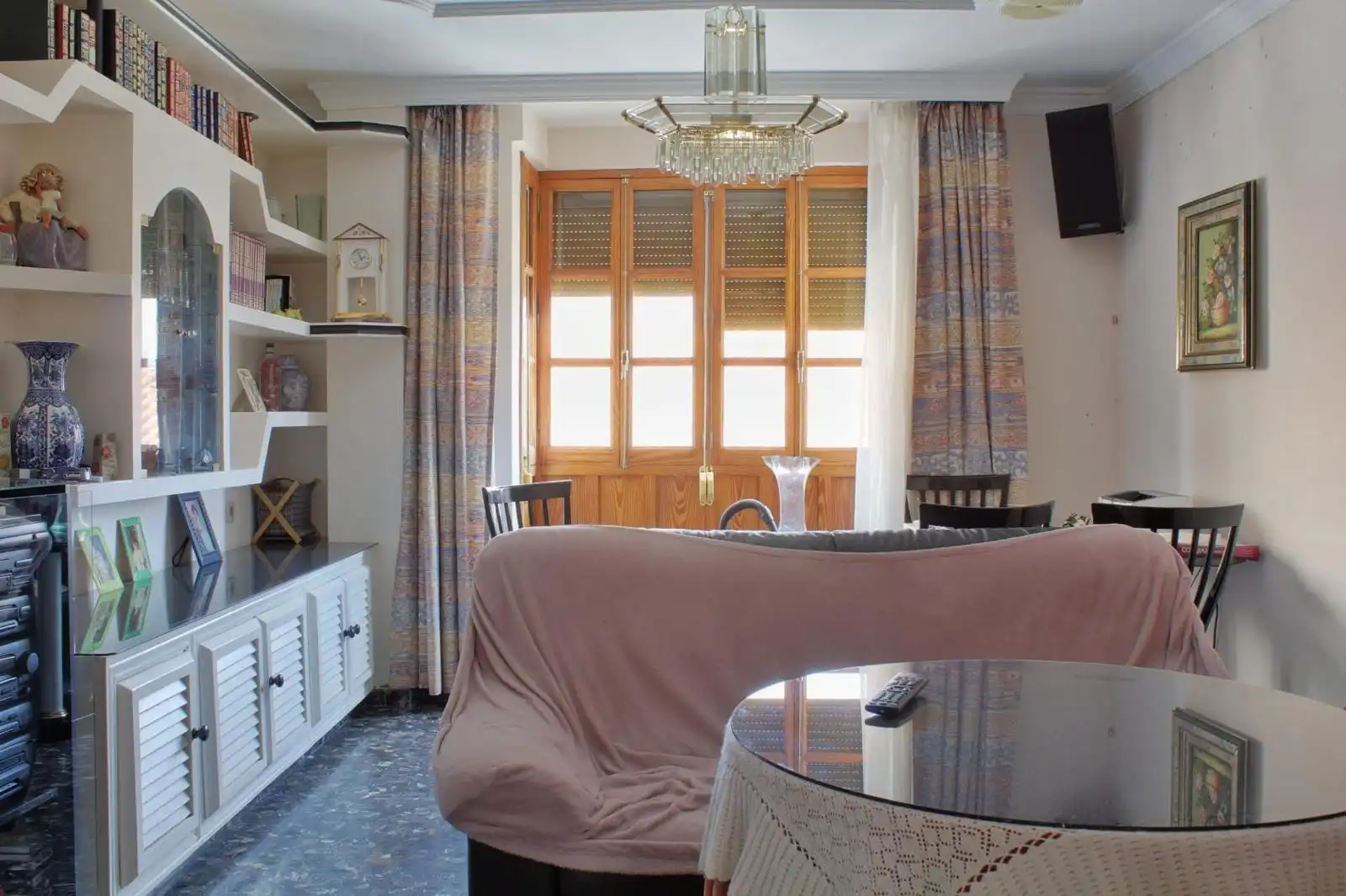 Sala de estar de Piso en venta en Loja con Terraza, Trastero y Amueblado