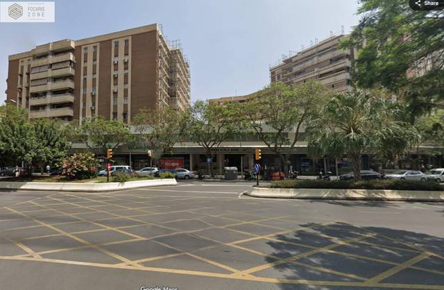 Garaje en Venta en Calle de Montes de Oca en Perchel Norte