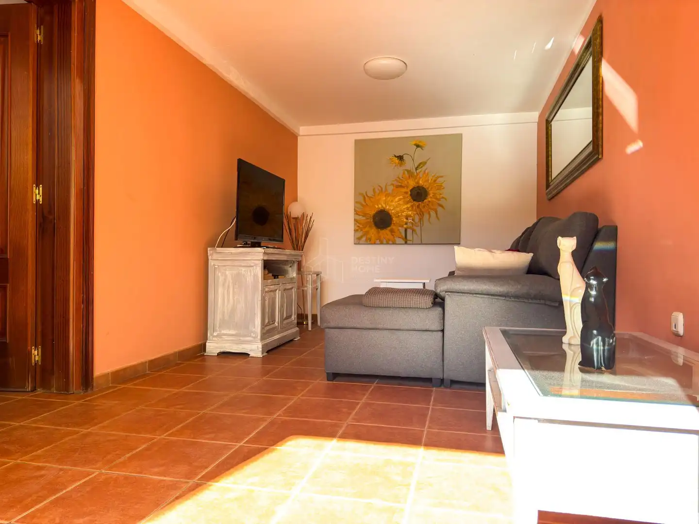 Sala d'estar de Casa o xalet en venda en La Oliva amb Terrassa, Piscina i Moblat