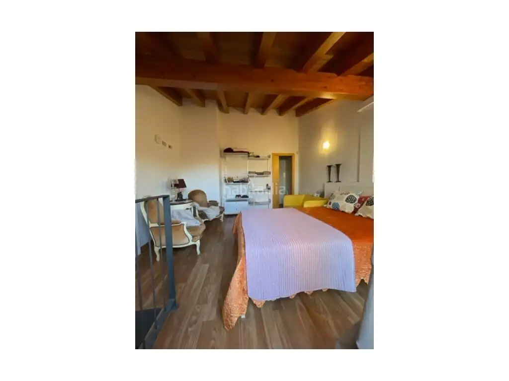 Dormitori de Dúplex en venda en Rubí amb Terrassa