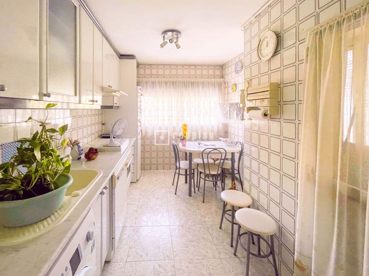Flat for sale in CAMPOTEJAR, Orcasur - 12 de Octubre