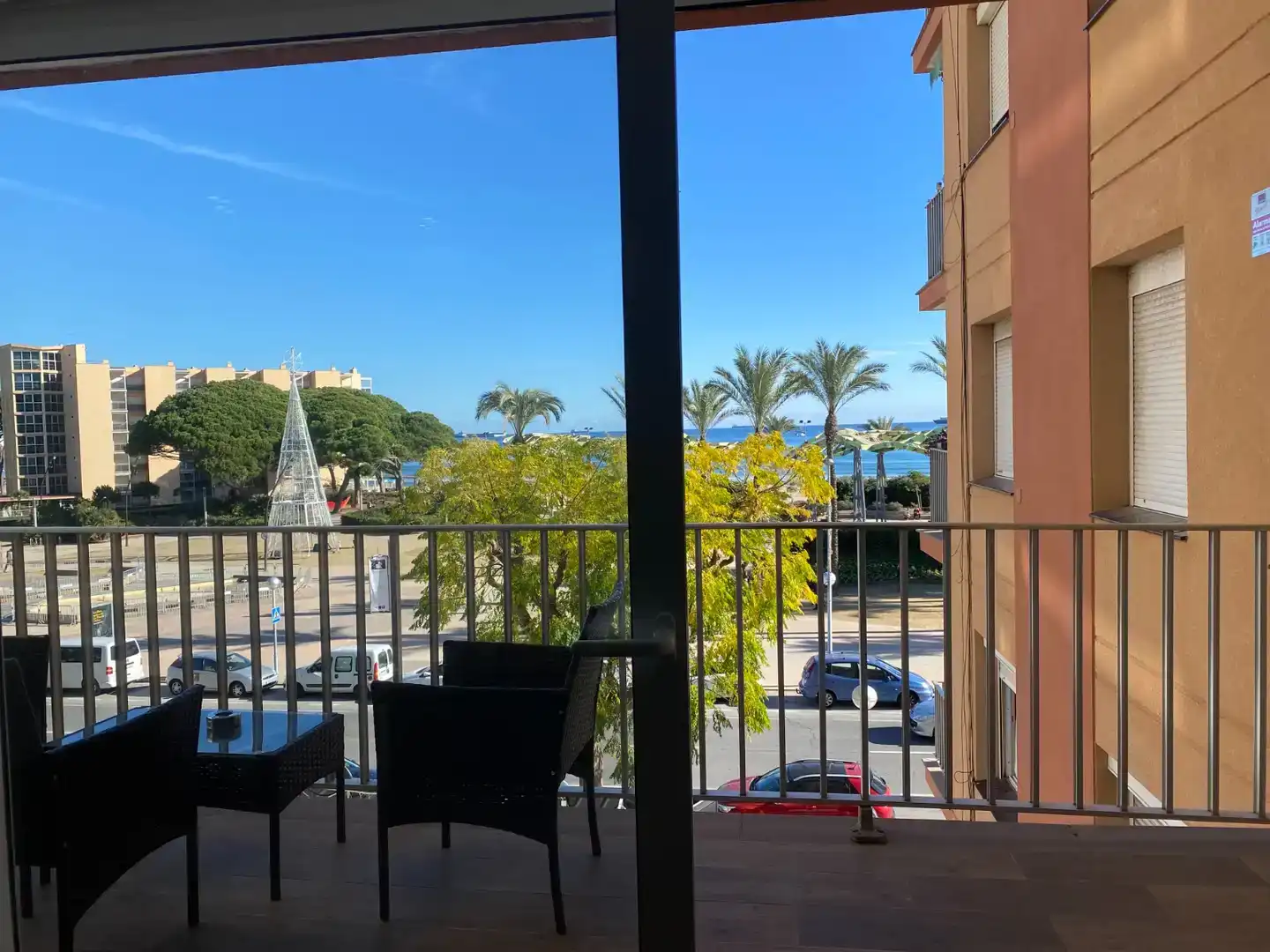 Außenansicht von Wohnung zur Miete in Vila-seca mit Klimaanlage und Balkon