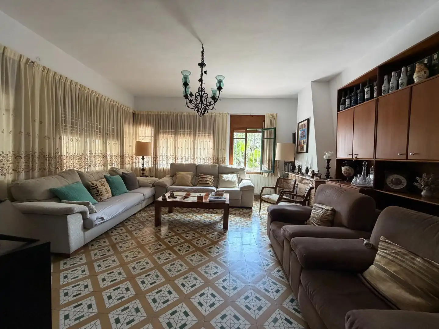 Sala d'estar de Casa o xalet en venda en Alicante / Alacant