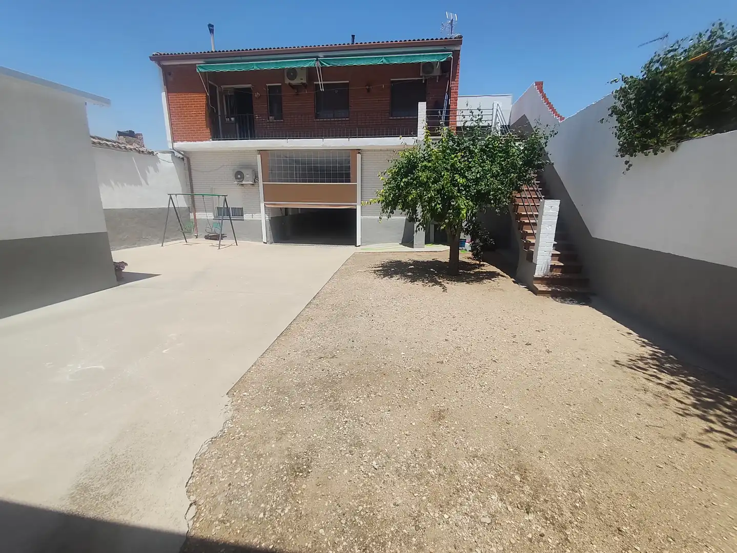 Casa o xalet en venda en Burujón amb Aire condicionat, Calefacció i Jardí privat