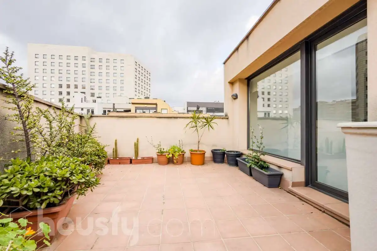 Terraza de Casa o chalet en venta en Barcelona con Aire acondicionado, Calefacción y Jardín privado