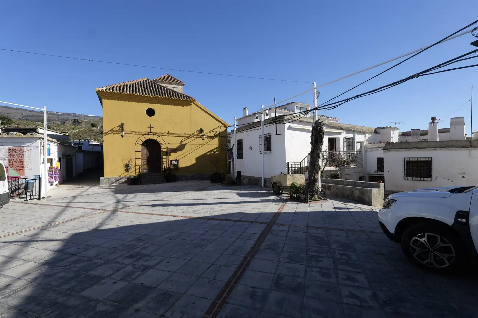 Vista exterior de Casa adosada en venda en Lobras amb Terrassa