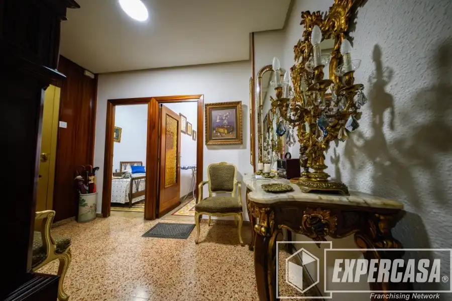 Piso con ascensor en venta en L'Eixample, imagen 3