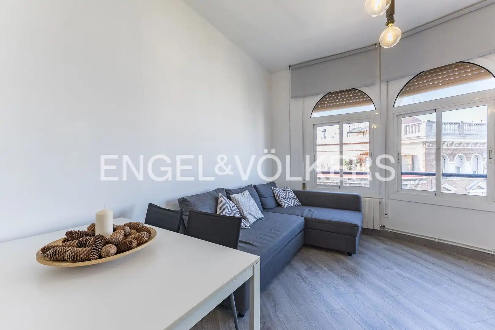 Wohnzimmer von Wohnung zum Verkauf in Barcelona mit Klimaanlage, Heizung und Parkett