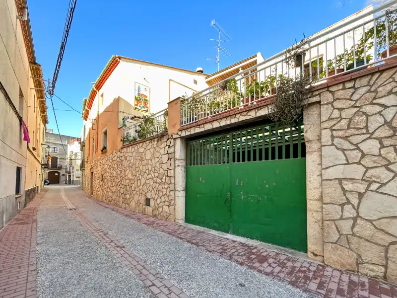 Exterior view of Houses for sale in Borrassà  with Air Conditioner, Heating and Terrace