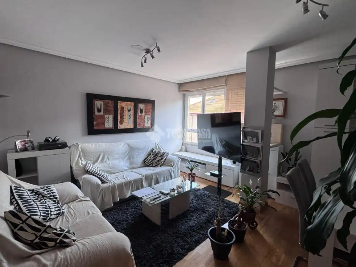 Wohnzimmer von Wohnung zum Verkauf in Villaquilambre mit Heizung und Abstellraum
