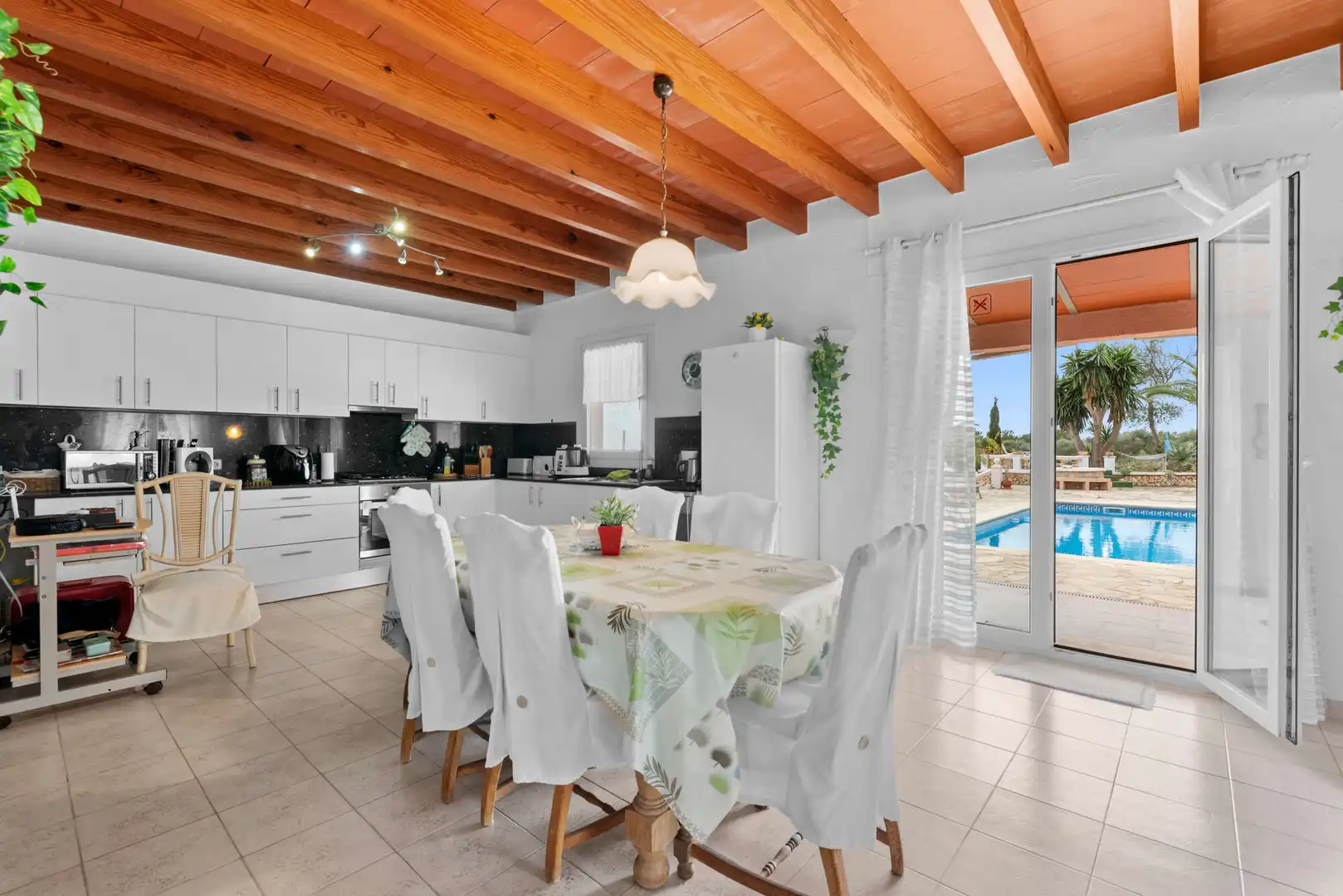 Küche von Country house zum Verkauf in Manacor mit Klimaanlage, Heizung und Terrasse