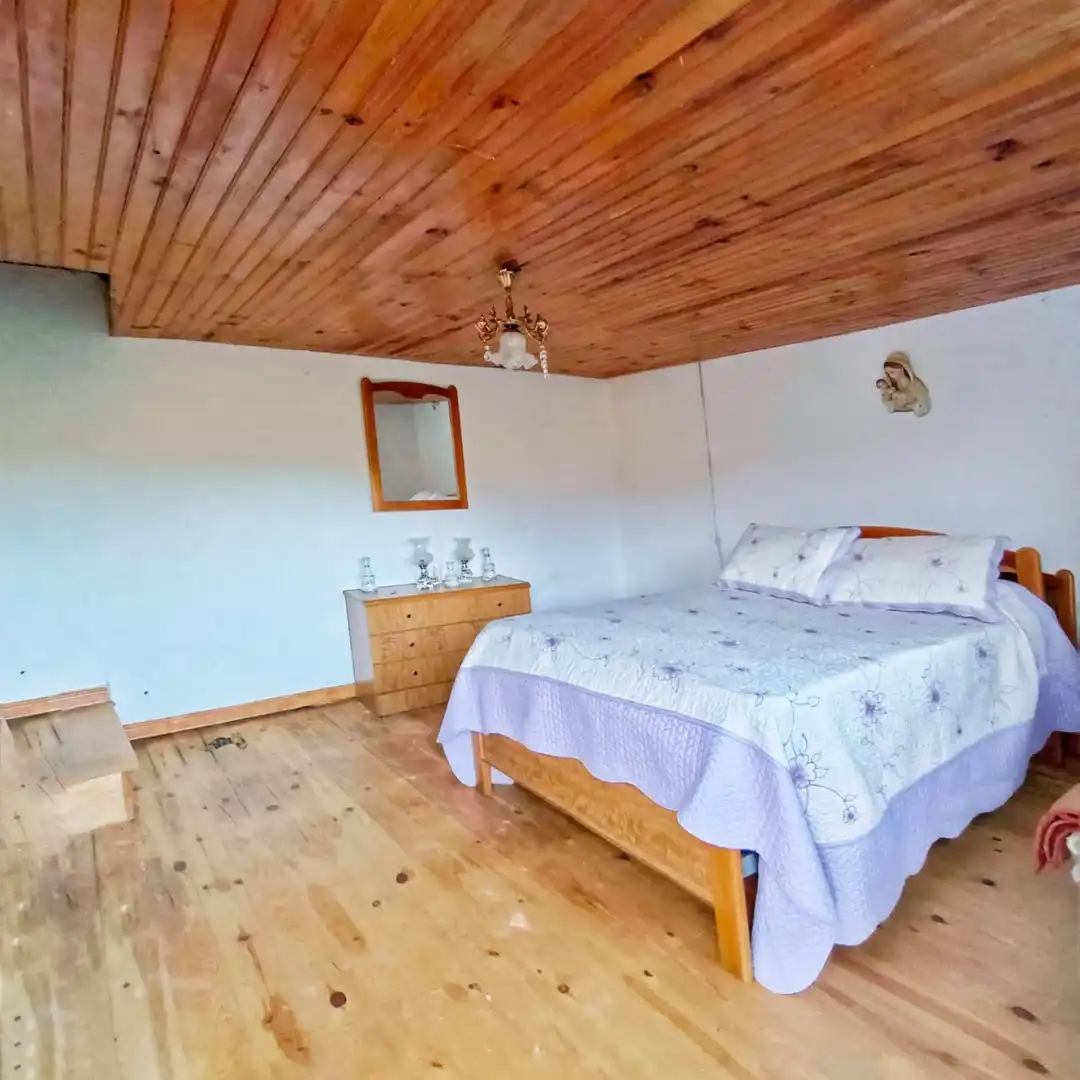 Dormitori de Casa o xalet en venda en Cotobade amb Jardí privat