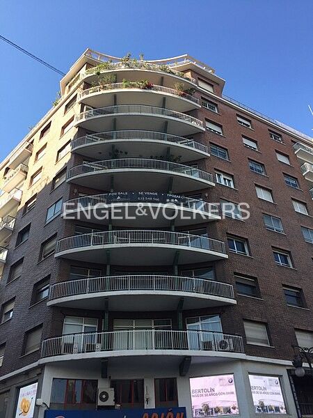Vista exterior de Apartament de lloguer en  Valencia Capital amb Aire condicionat, Calefacció i Terrassa