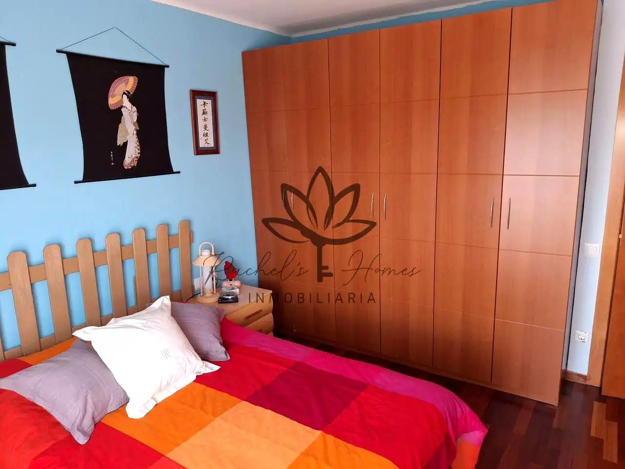 Schlafzimmer von Einfamilien-Reihenhaus zum Verkauf in Castelldefels mit Klimaanlage, Heizung und Privatgarten
