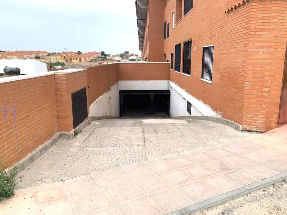 Garatge en venda a Carpio, Gerindote