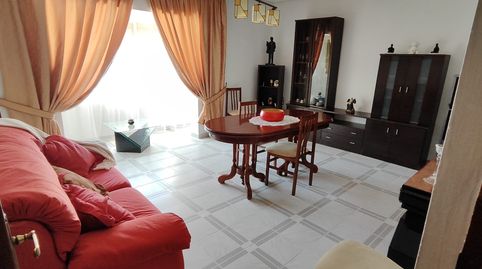 Foto 2 de Piso en venta en Mengíbar, Jaén