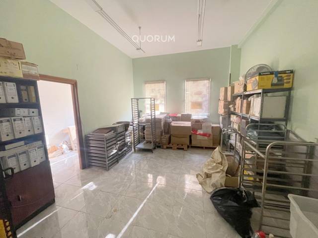 Local comercial en Venta en Txurdinaga