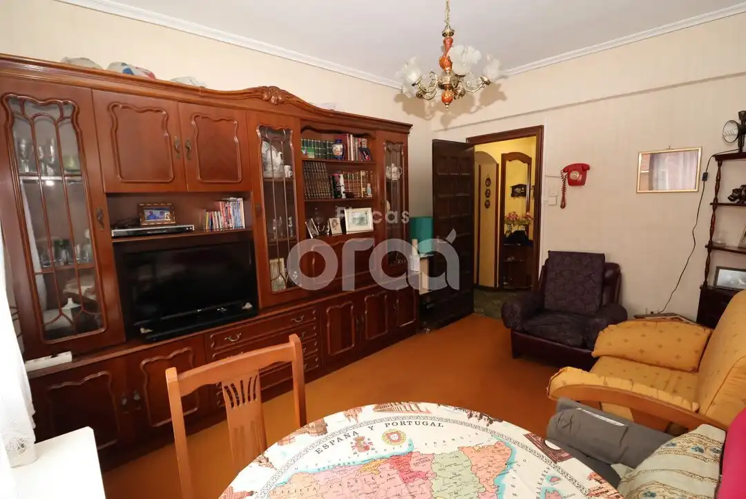 Living room of Flat for sale in Santurtzi   with Heating and Furnished