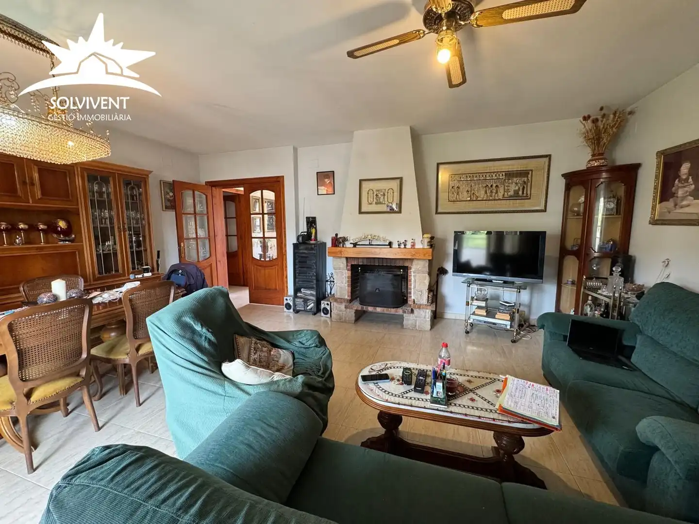 Sala de estar de Casa o chalet en venta en Cervelló con Calefacción, Jardín privado y Terraza