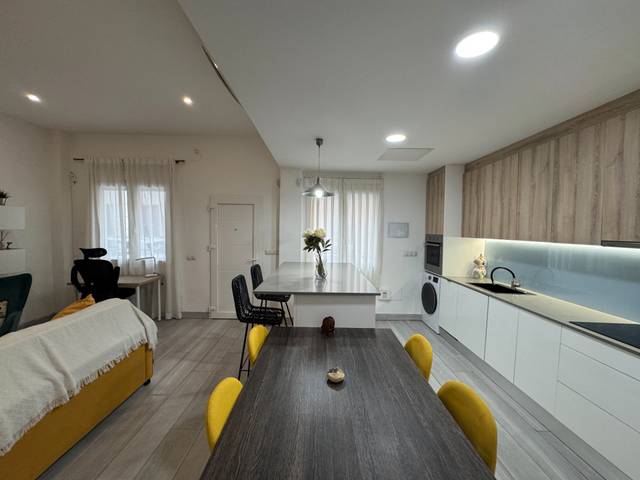 Planta baja en Alquiler en Calle Ancha del Carmen en Perchel Sur - Plaza de Toros Vieja