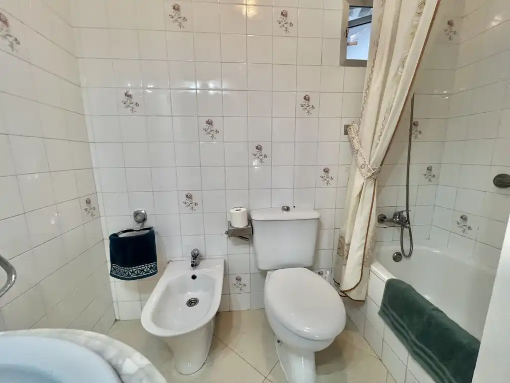 Baño de Piso en venta en Dos Hermanas