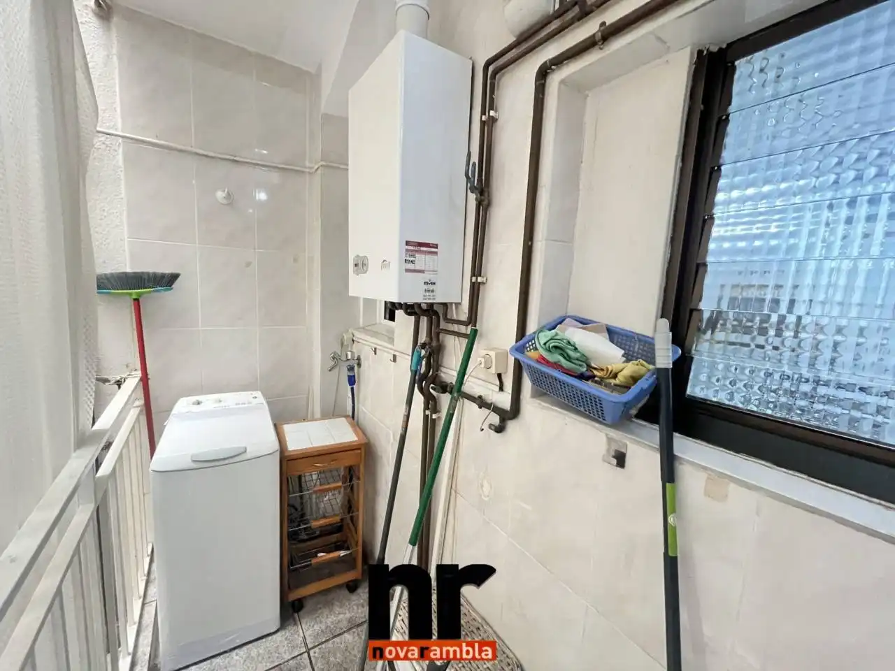 Appartamento con terrazza in vendita a Casc Antic, imagen 4