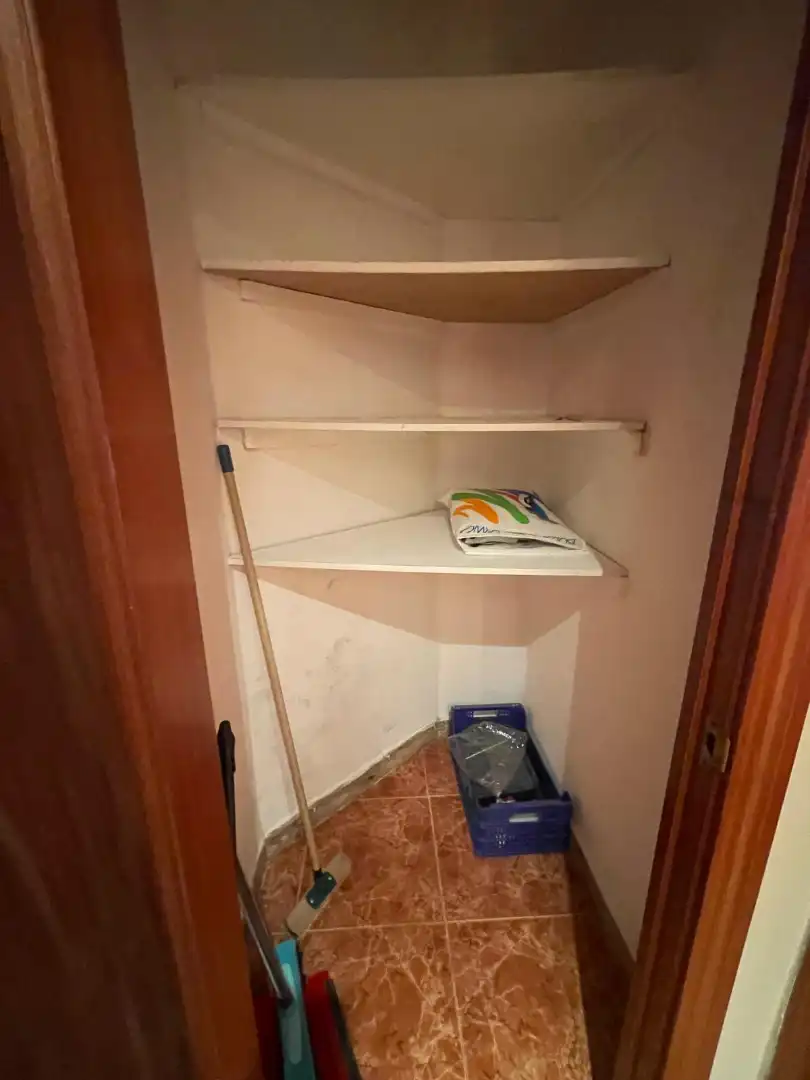 Habitación de Piso en venta en Calahorra con Aire acondicionado, Amueblado y Horno