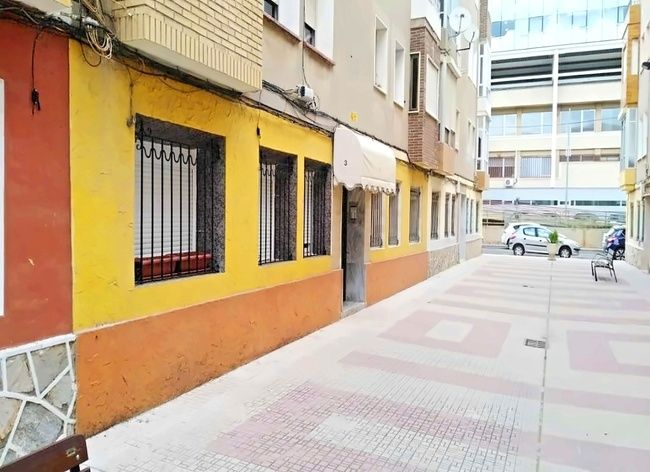 Vista exterior de Piso en venta en Cartagena
