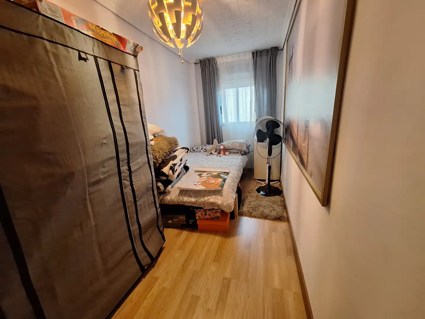 Bedroom of Flat for sale in Sueca  with Air Conditioner and Balcony