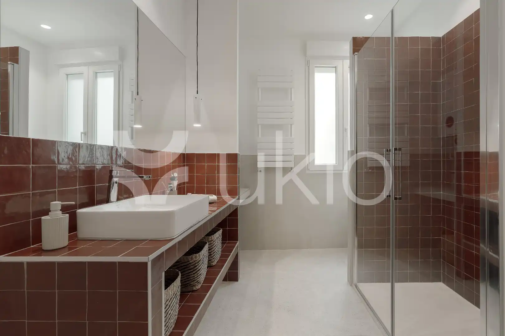 Baño de Apartamento de alquiler en Madrid con Aire acondicionado, Calefacción y Terraza