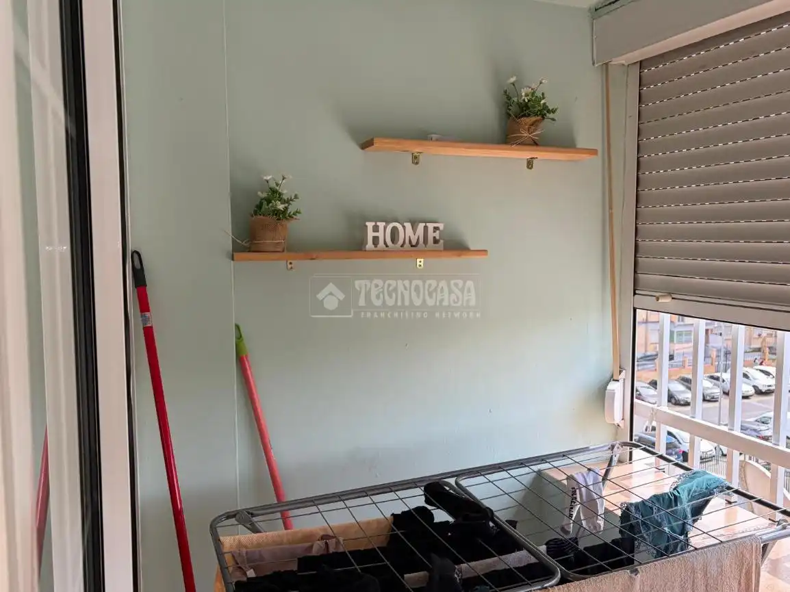 Kitchen of Flat for sale in Sevilla  with Air Conditioner