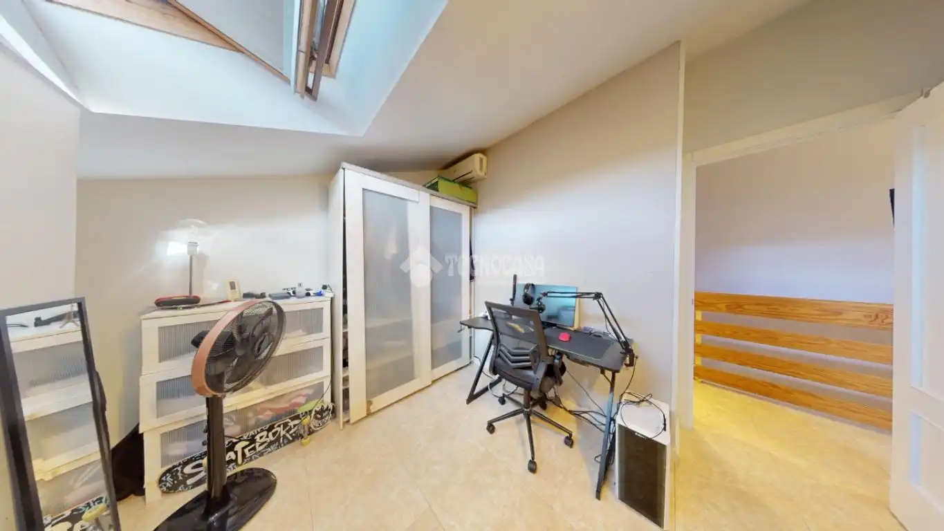 Wohnung zum Verkauf in Azuqueca de Henares mit Klimaanlage und Heizung