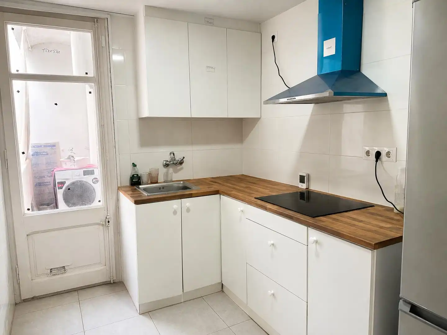 Cocina de Piso de alquiler en L'Hospitalet de Llobregat con Amueblado
