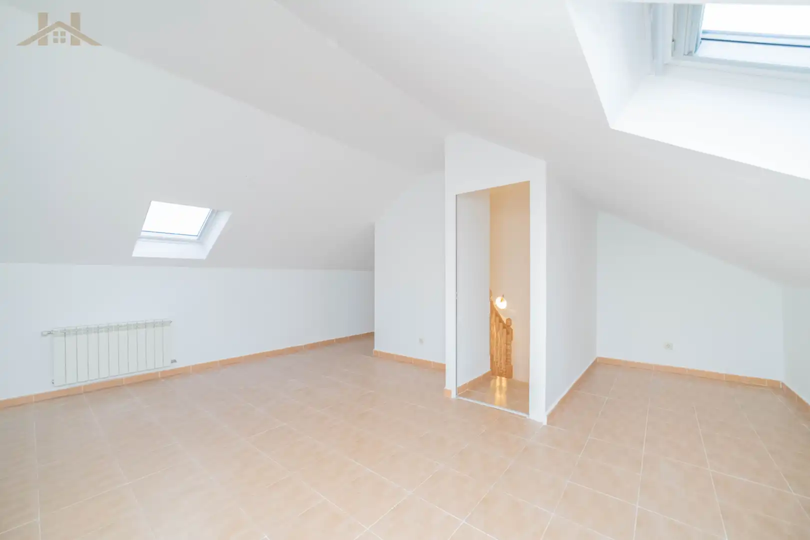 Habitación de Casa o chalet en venta en Arroyomolinos (Madrid) con Calefacción, Jardín privado y Parquet