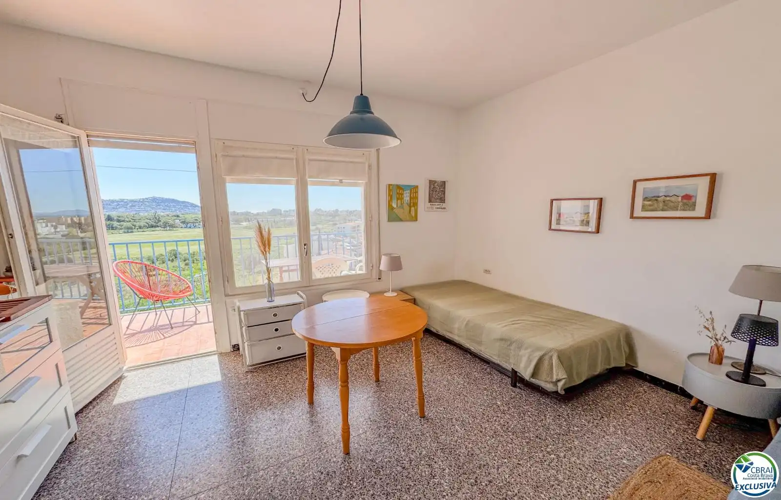 Sala d'estar de Pis en venda en Roses amb Terrassa, Piscina i Moblat