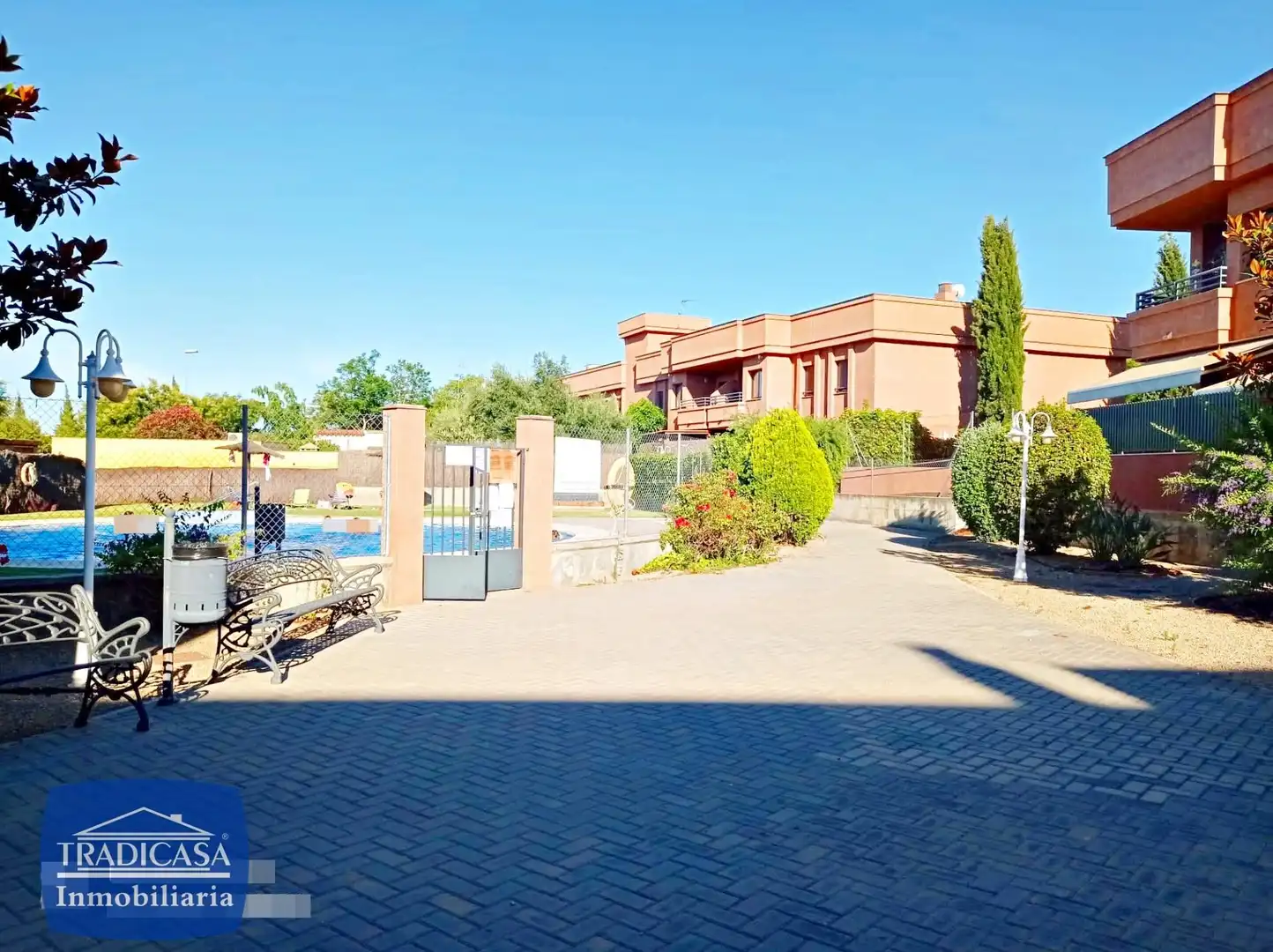 Exterior view of Flat for sale in Jerez de la Frontera  with Air Conditioner, Private garden and Terrace