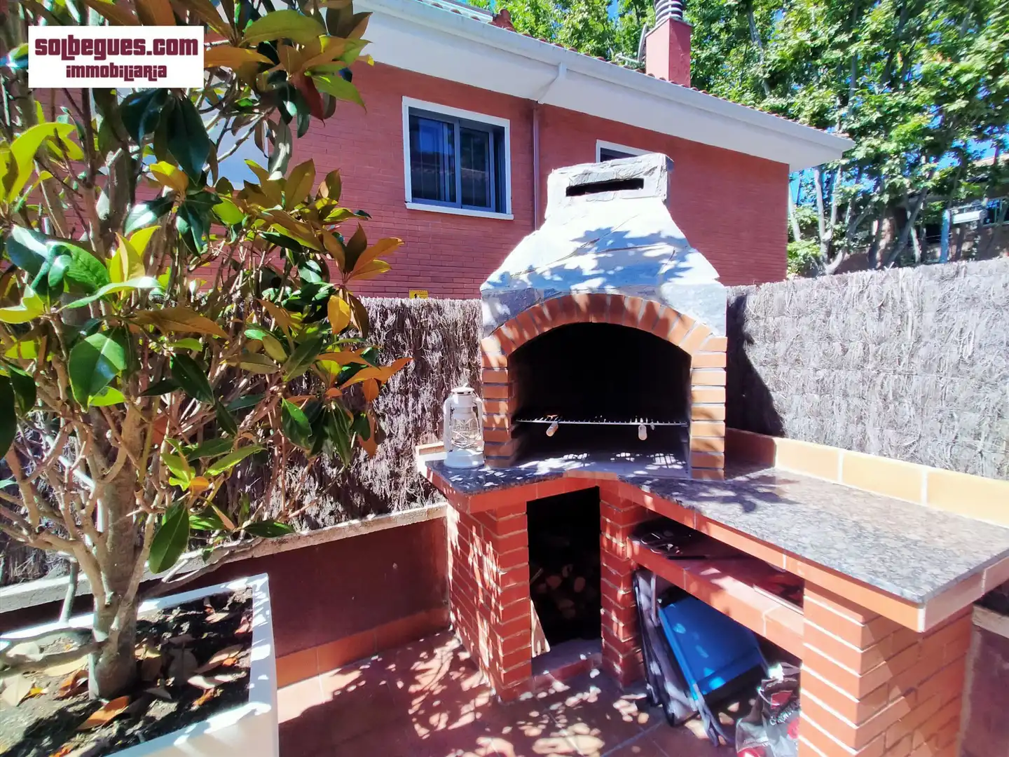 Casa adosada en venta en Begues con Calefacción, Jardín privado y Terraza