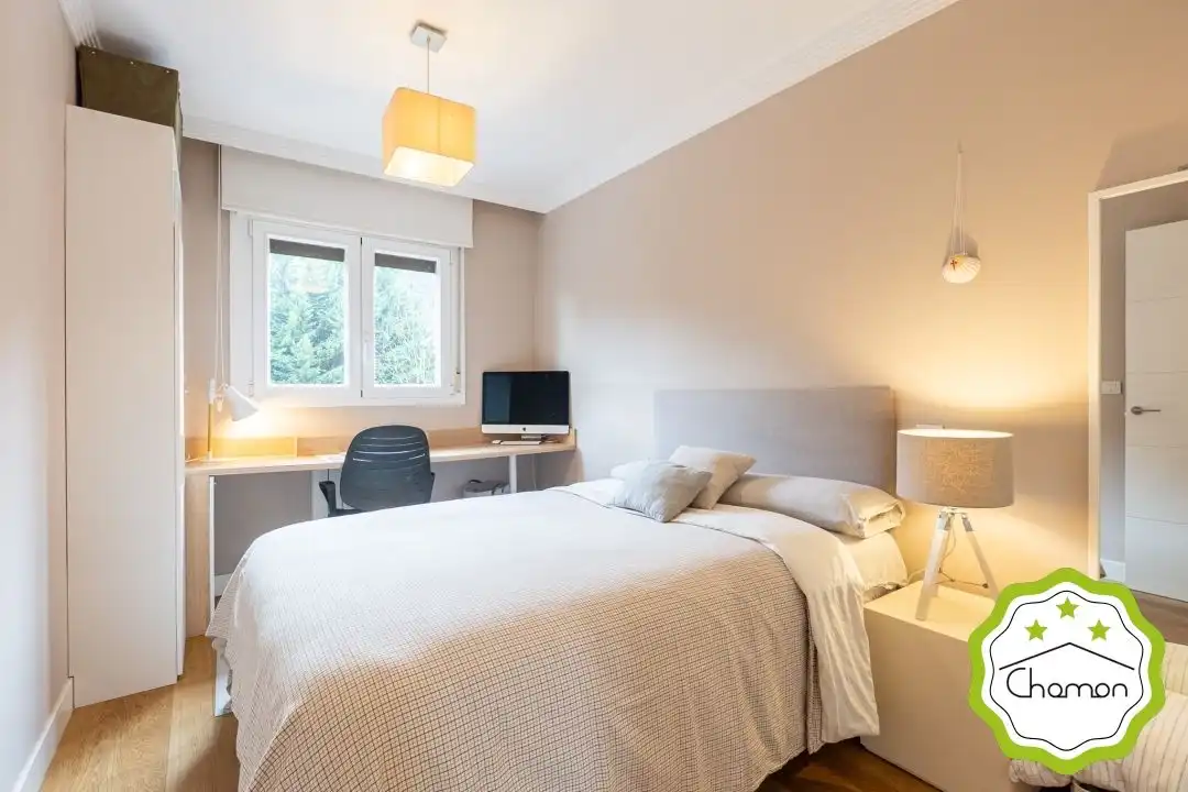 Habitación de Casa adosada en venta en Bilbao  con Calefacción, Jardín privado y Terraza