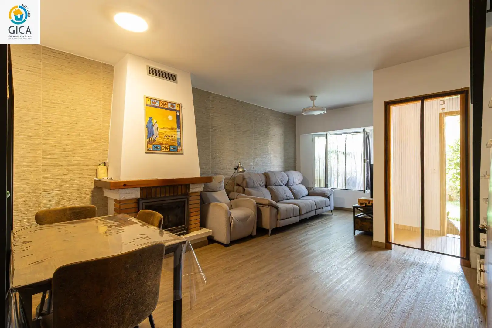 Casa aparellada amb terrassa en venda a El Retiro - Parque Atlántico - Ronda este, imagen 4