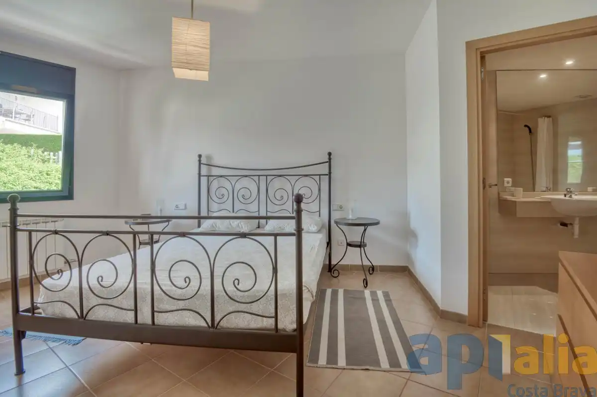 Bedroom of Attic for sale in Sant Feliu de Guíxols  with Terrace and Community pool