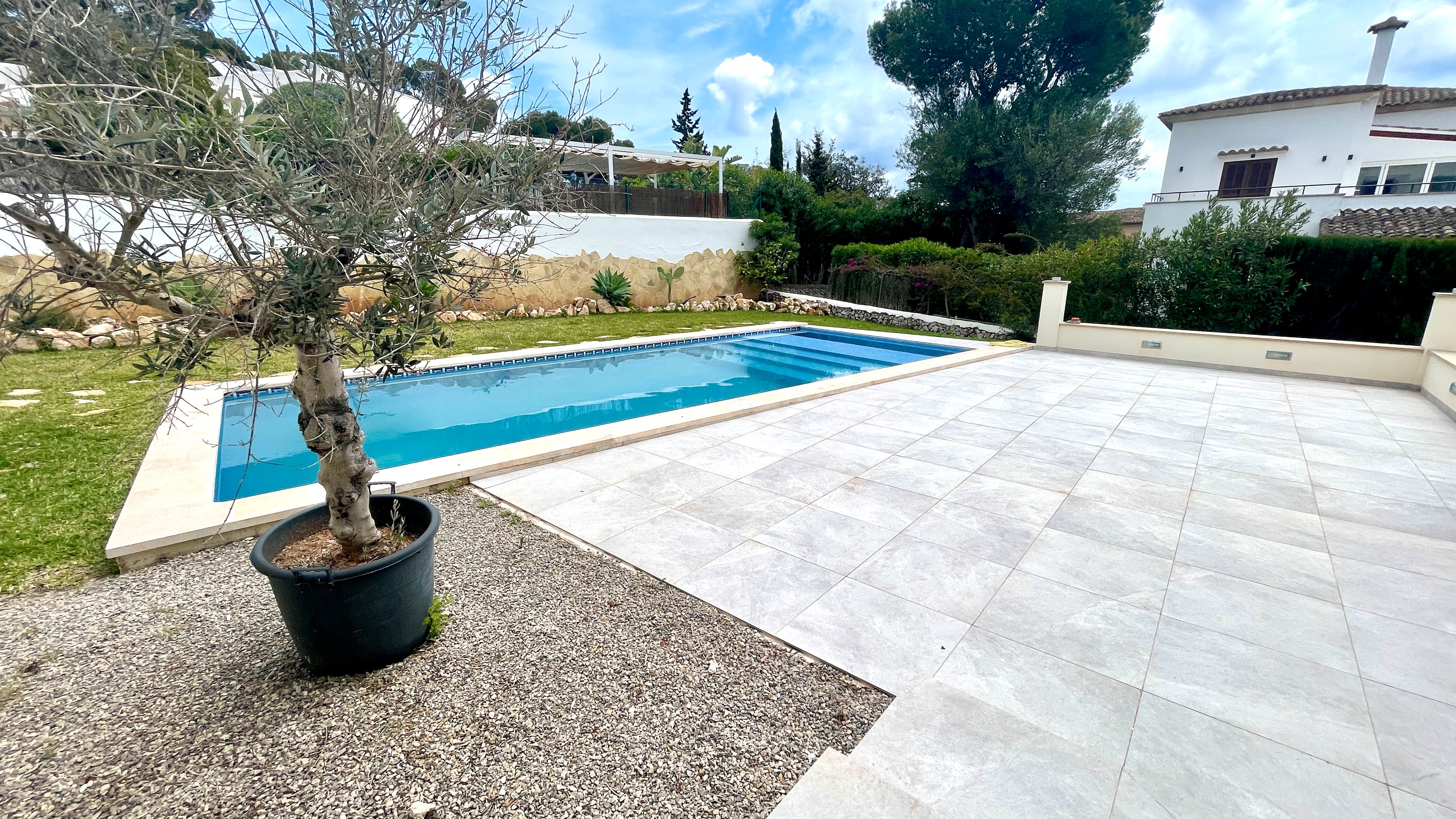 Swimming pool of Single-family semi-detached for sale in Santanyí  with Air Conditioner and Swimming Pool